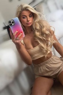 High Class Escort Model Albina Night in Berlin